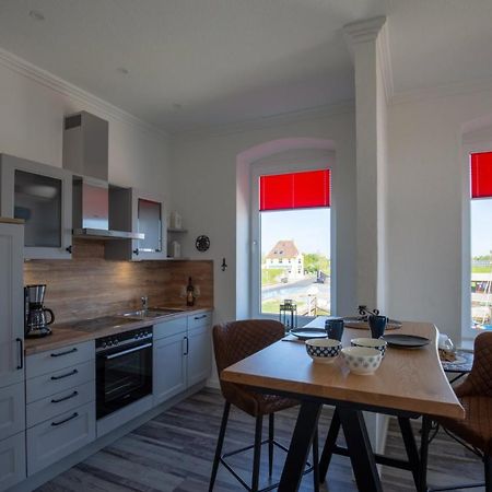 Apartamento Heimathafen Ueber Hafen-Pub Pellworm Exterior foto